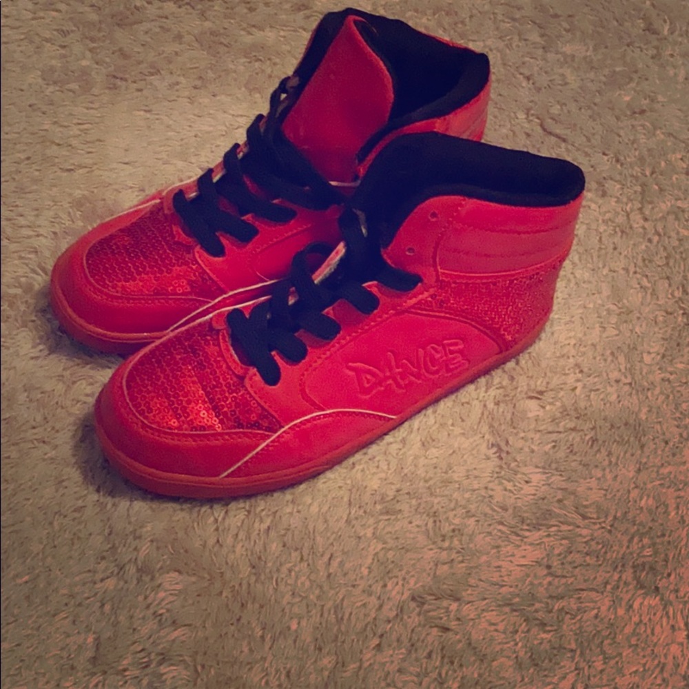 Dance shoes
